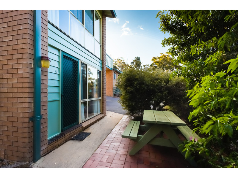 131 MERIMBULA DRIVE, MERIMBULA, 2548