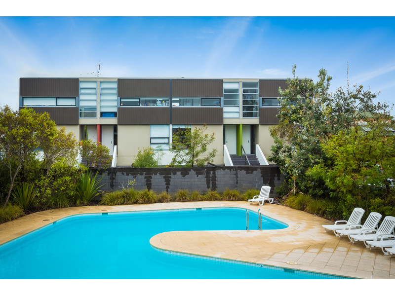 1 ELIZABETH STREET, MERIMBULA, 2548