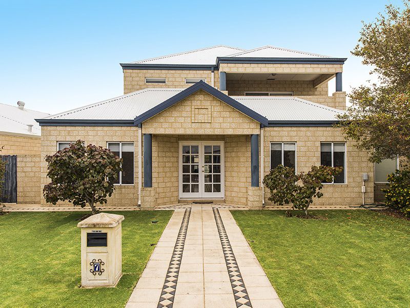 7 ISABELLAS WAY, ERSKINE, 6210