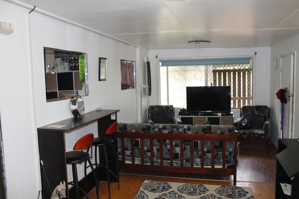 25/20 CHILDERS ROAD, KENSINGTON, 4670