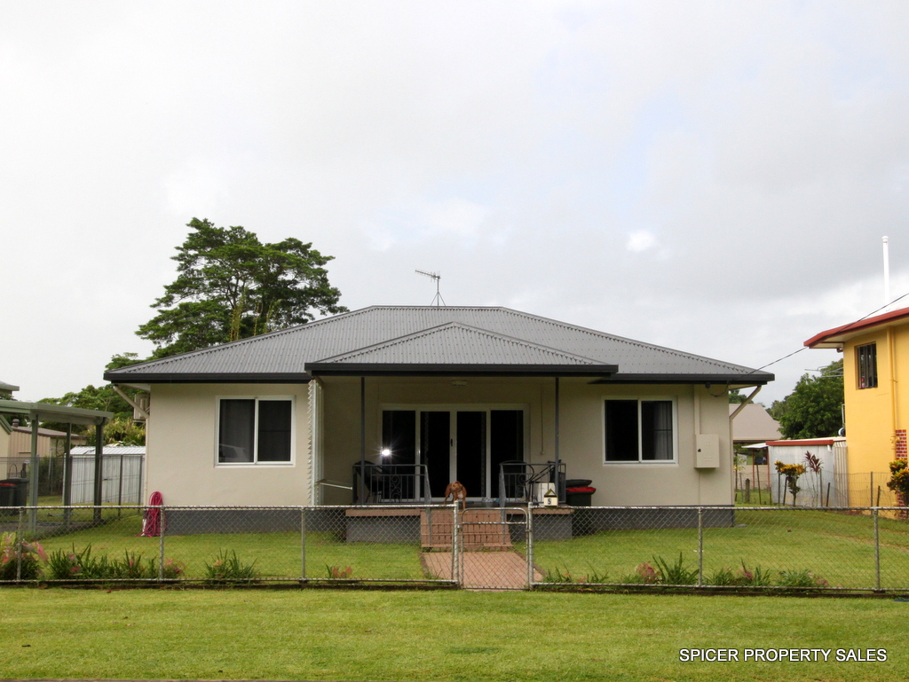 5 VAUGHAN STREET, TULLY, 4854