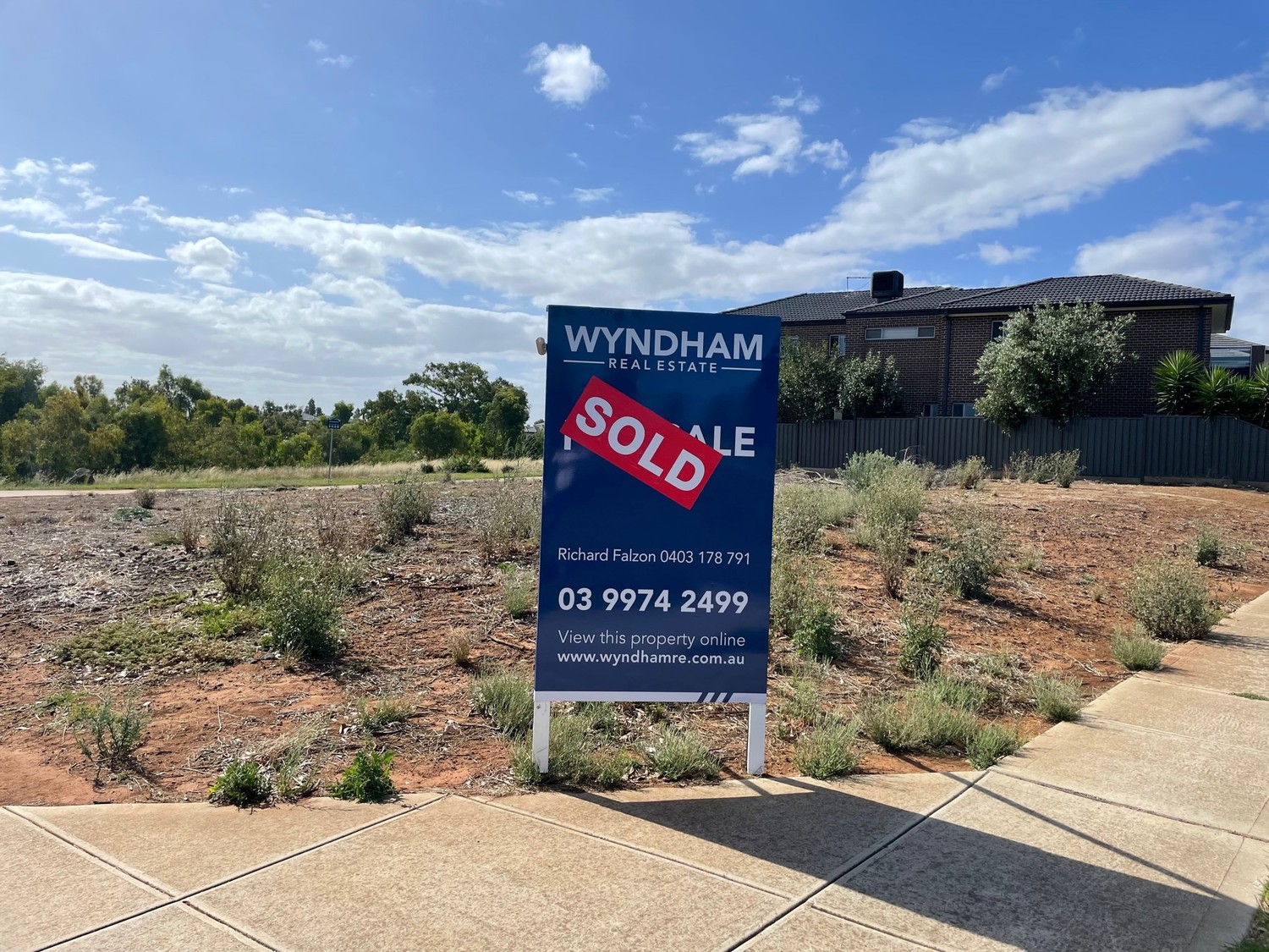 138 KINGLAKE DRIVE, MANOR LAKES, 3024