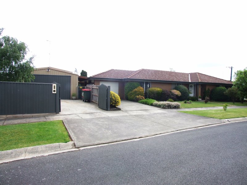 1 KARA COURT, DELACOMBE, 3356