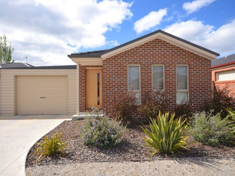 11 GUMDALE PLACE, SEBASTOPOL, 3356