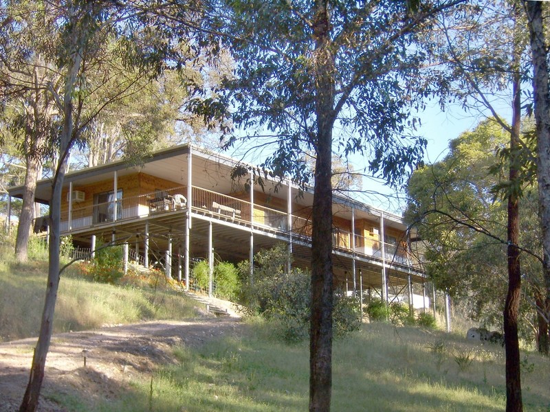 15 DUNNET ROAD, NANNUP, 6275