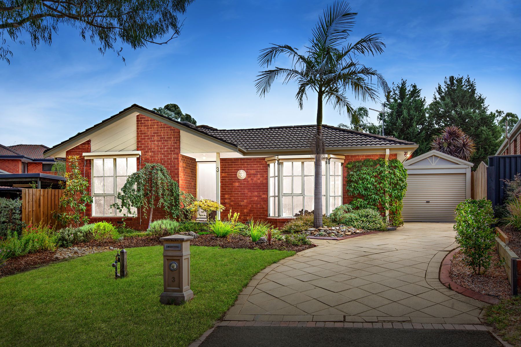 3 AZAROW CIRCUIT, CROYDON SOUTH, 3136