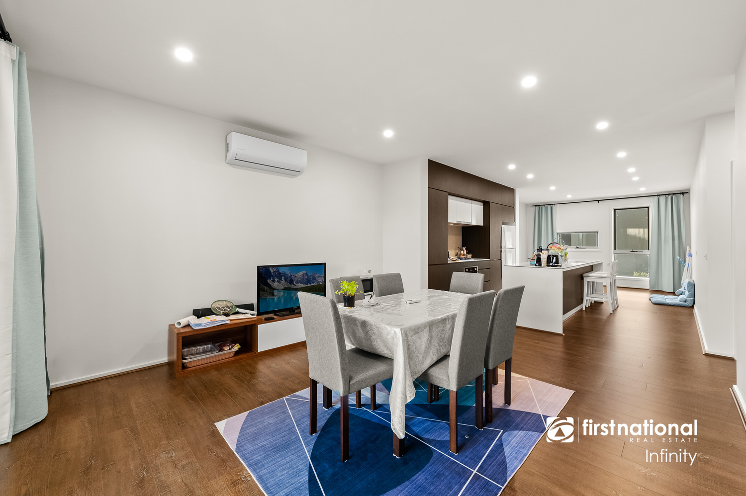 38 LUXE TERRACE, POINT COOK, 3030