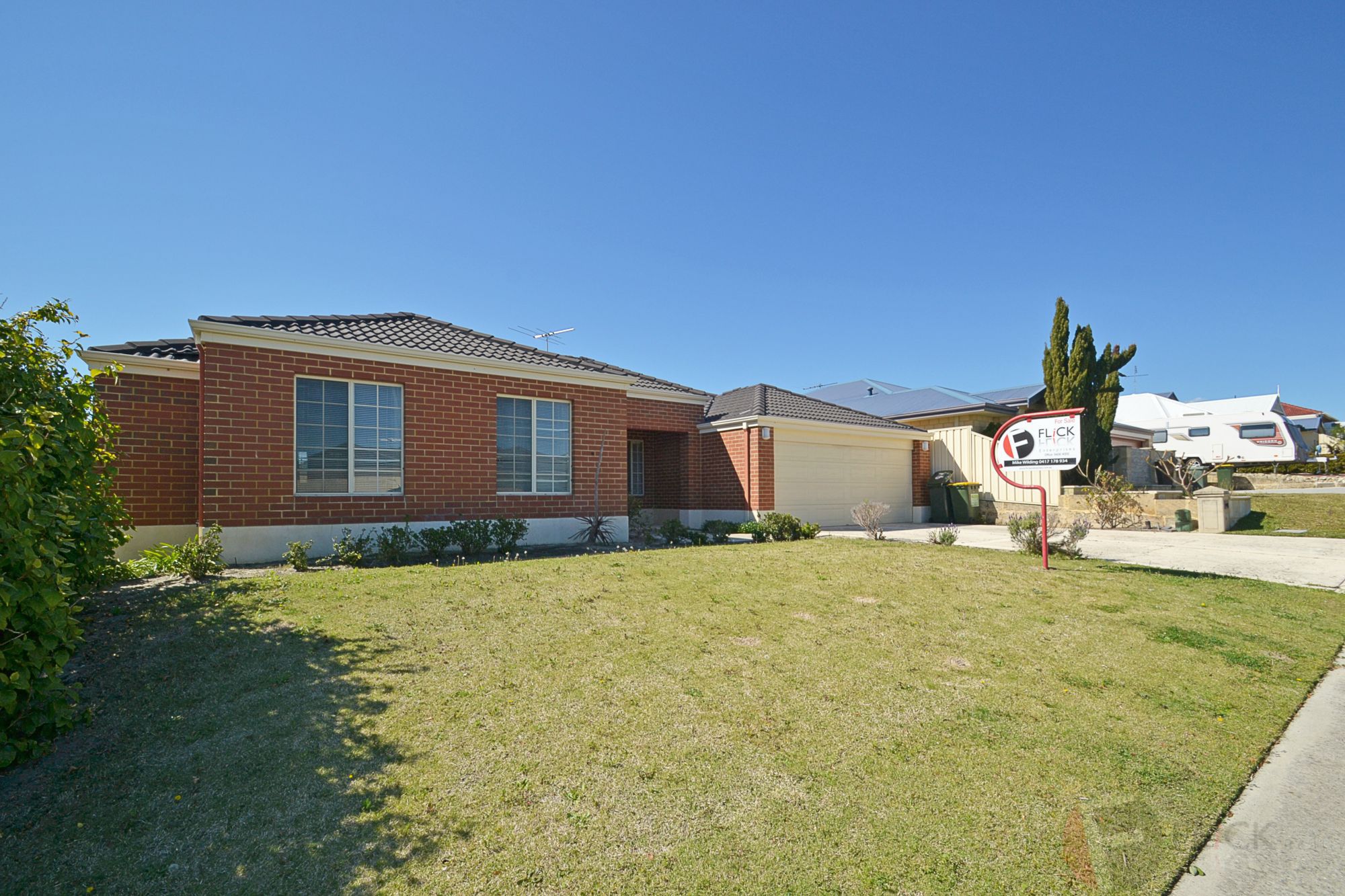 69 BRIGHTLANDS CIRCUIT, CARRAMAR, 6031