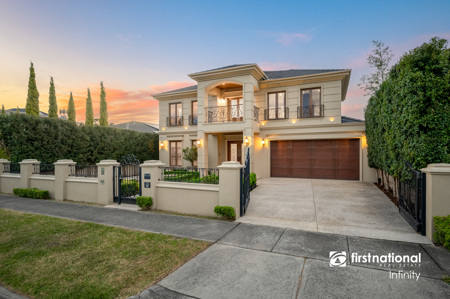 43 ROSE AVENUE, GLEN WAVERLEY, 3150