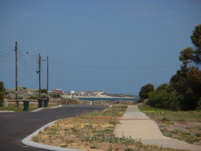2,  UNIT 20 CASUARINA CRESCENT, JURIEN BAY, 6516