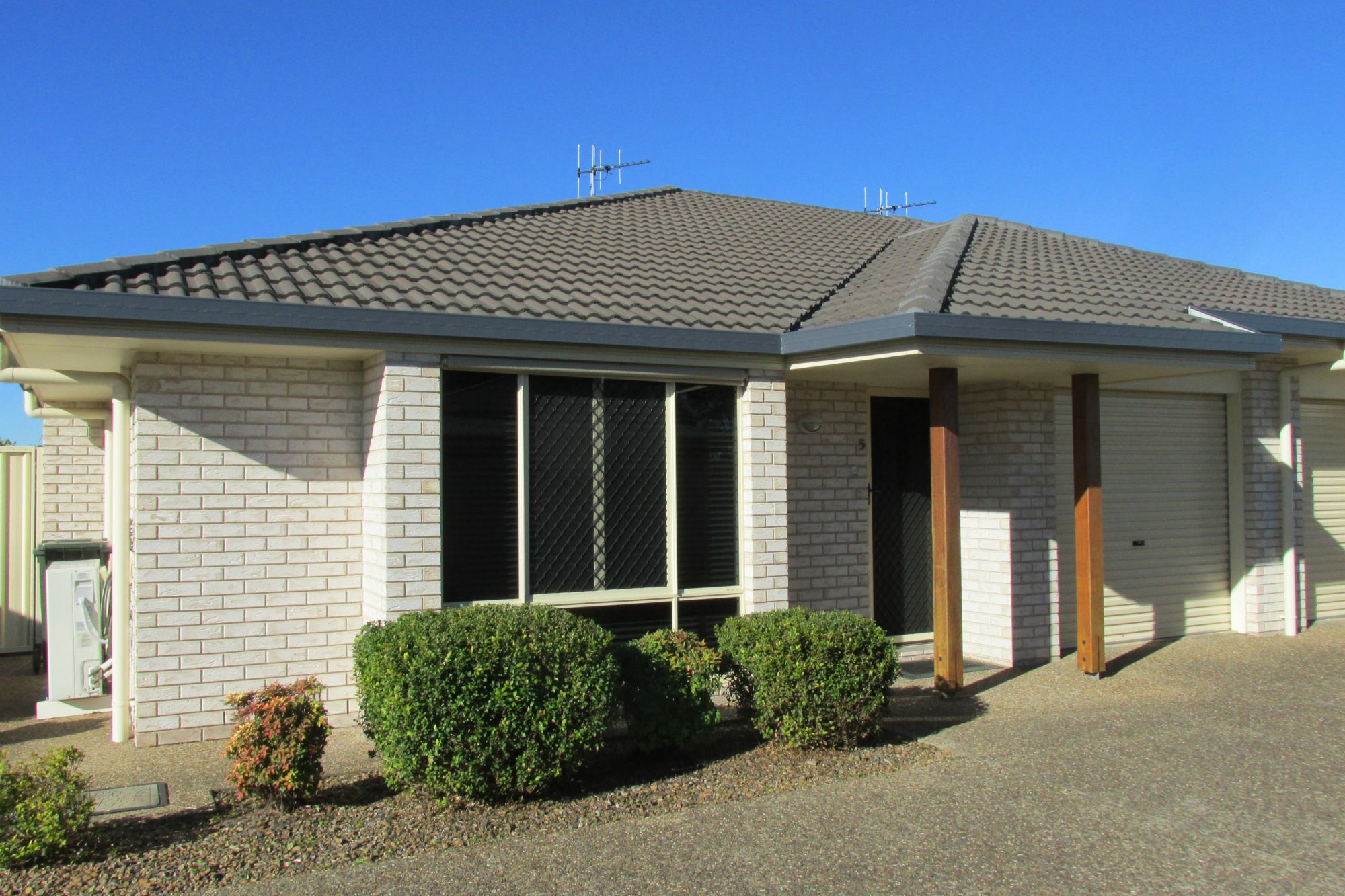 UNIT 5/26 DUNN ROAD SOUTH, AVENELL HEIGHTS, 4670