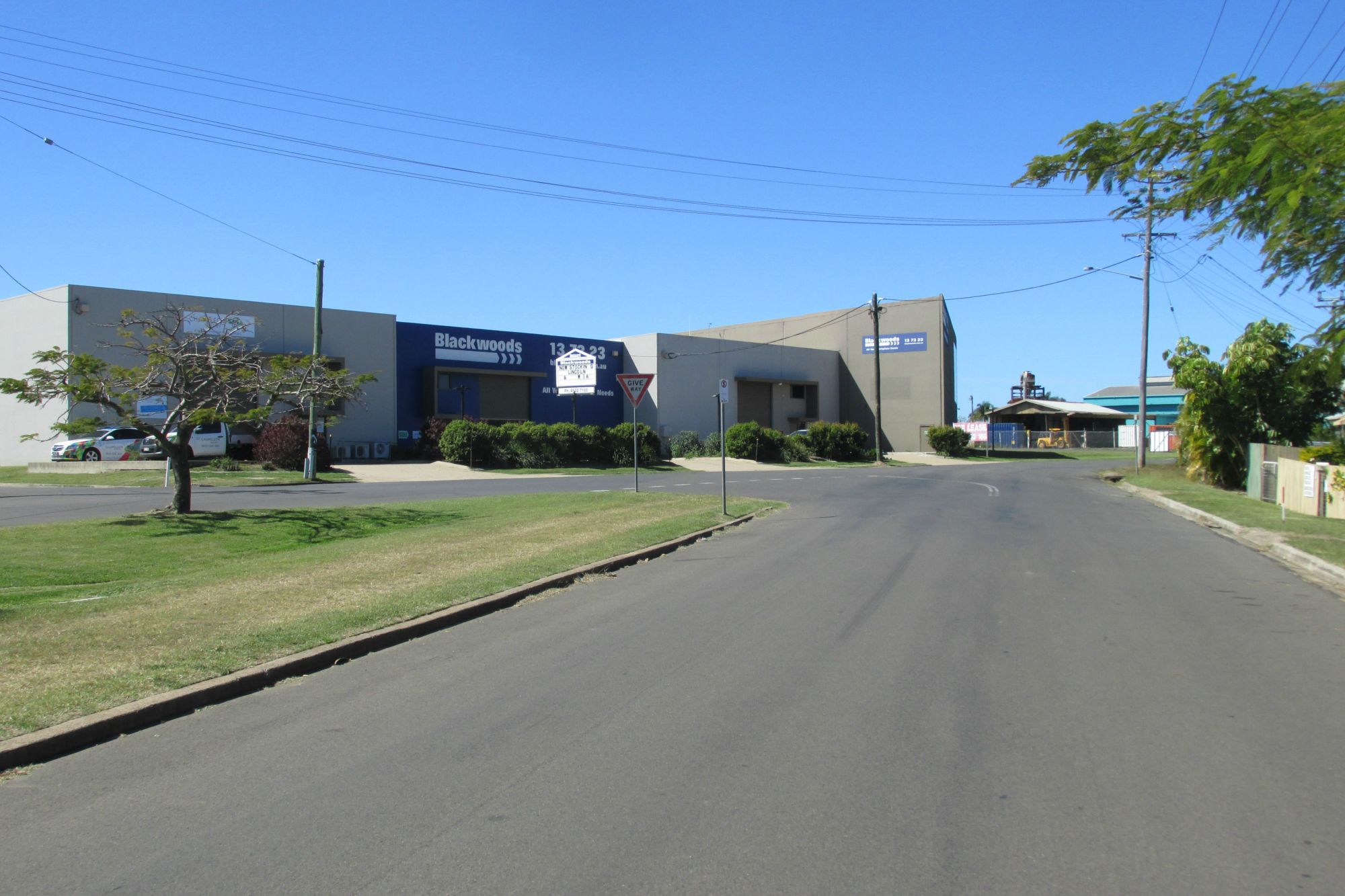 SHED 2/5 SCOTLAND STREET, BUNDABERG EAST, 4670