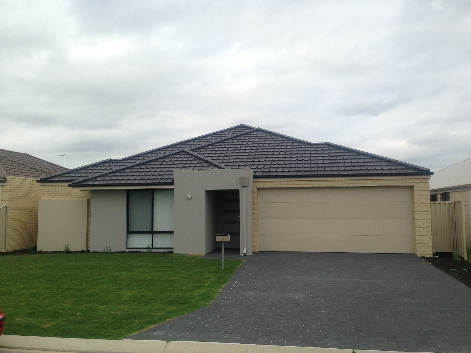 18 MARIPOSA BOULEVARD, SECRET HARBOUR, 6173