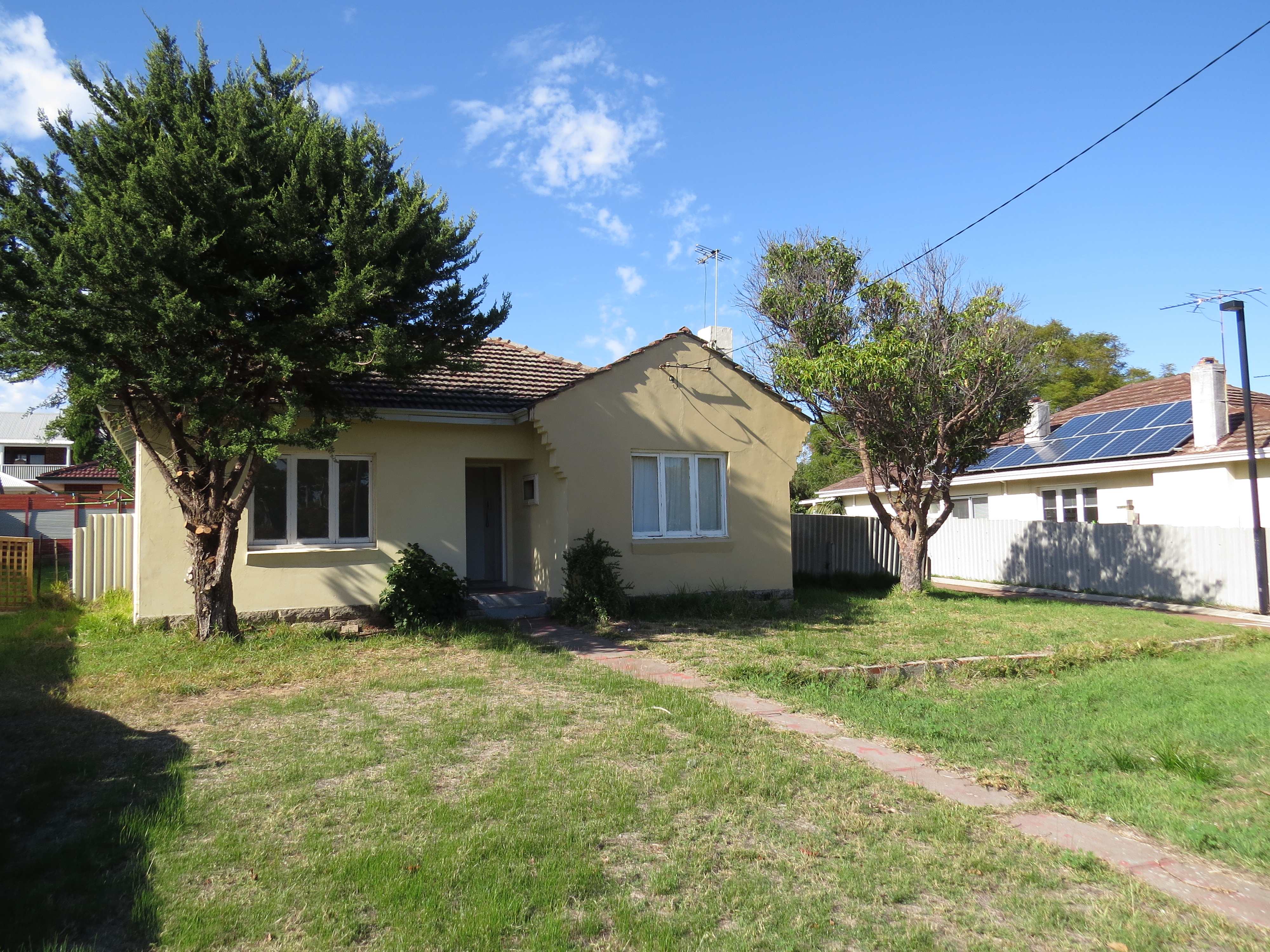 12 A WONGAN AVE, WHITE GUM VALLEY, 6162