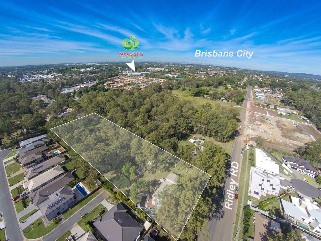 207 RIDLEY ROAD, BRIDGEMAN DOWNS, 4035
