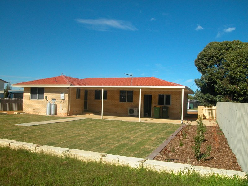 42 DALTON STREET, JURIEN BAY, 6516