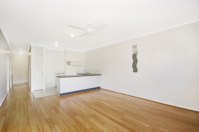 2/35 FIRST STREET, RAILWAY ESTATE, 4810
