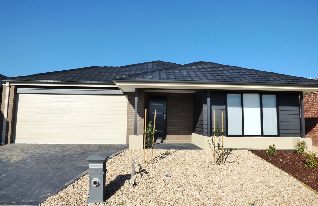 14 COMET AVENUE, TRUGANINA, 3029
