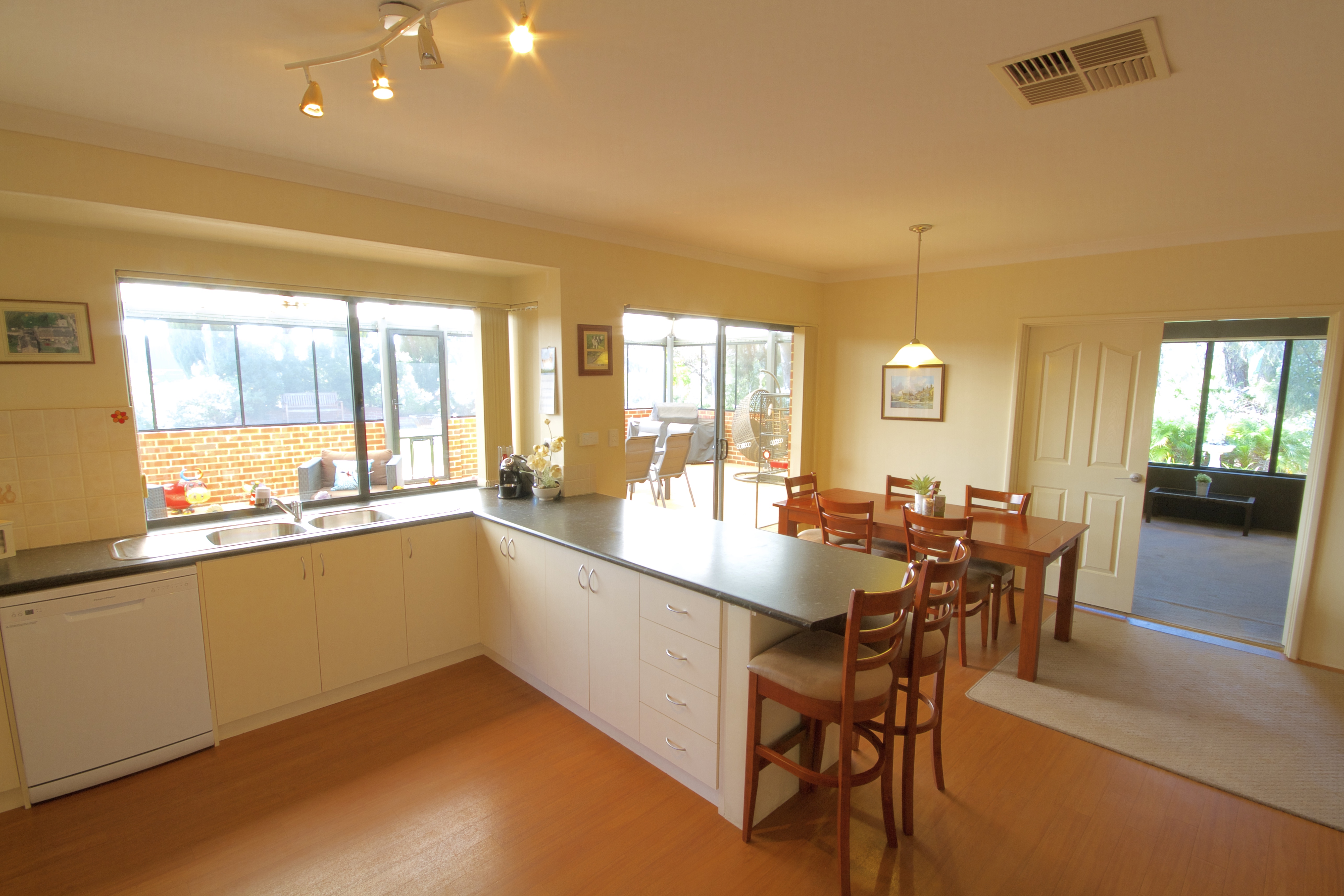 35 PERIDOT TURN, BANKSIA GROVE, 6031