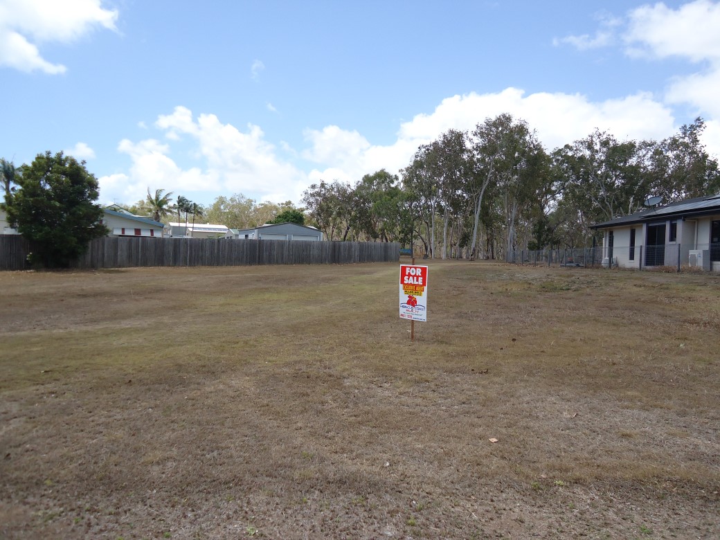 50 MURPHY STREET, SEAFORTH, 4741