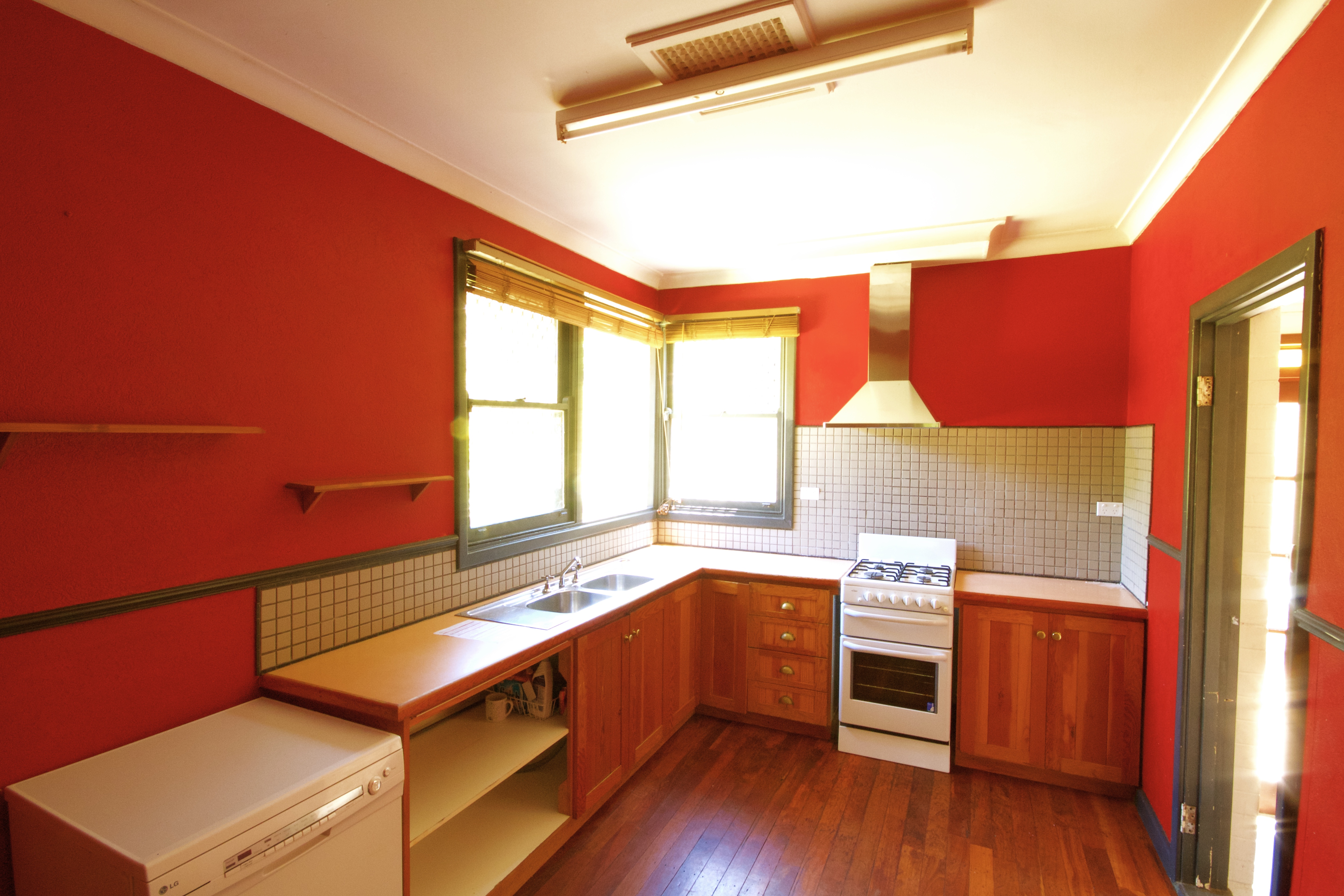 24 MALVOLIO ROAD, COOLBELLUP, 6163