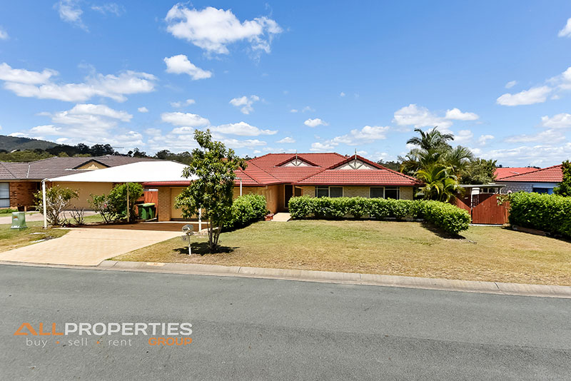 19 SENNA STREET, ORMEAU, 4208