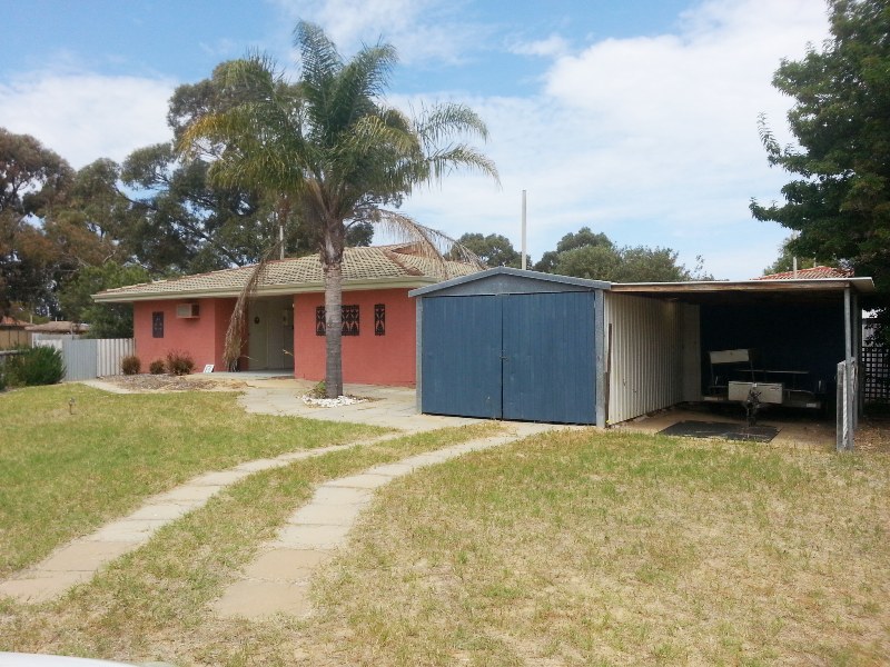 8 BELL COURT, LEEMAN, 6514