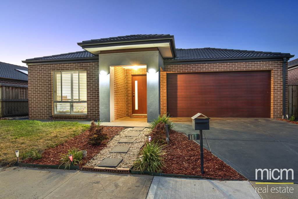 18 TRIMOTOR ROAD, POINT COOK, 3030