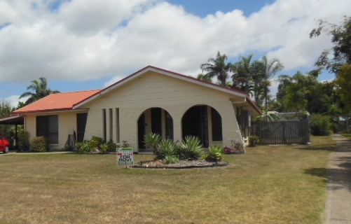 18 LARKSPUR CRESCENT, ANNANDALE, 4814