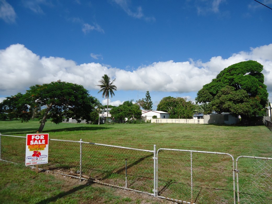 32 ATKINSON STREET, EAST MACKAY, 4740