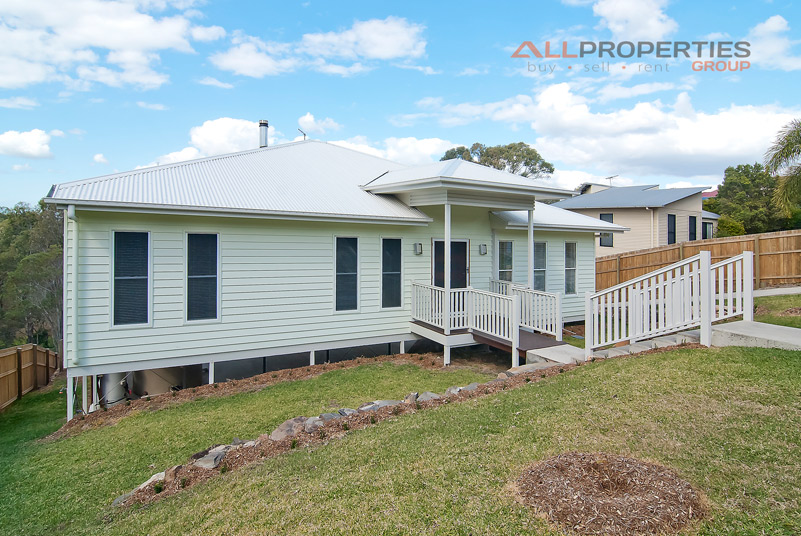 38 OVERLAND DRIVE, EDENS LANDING, 4207