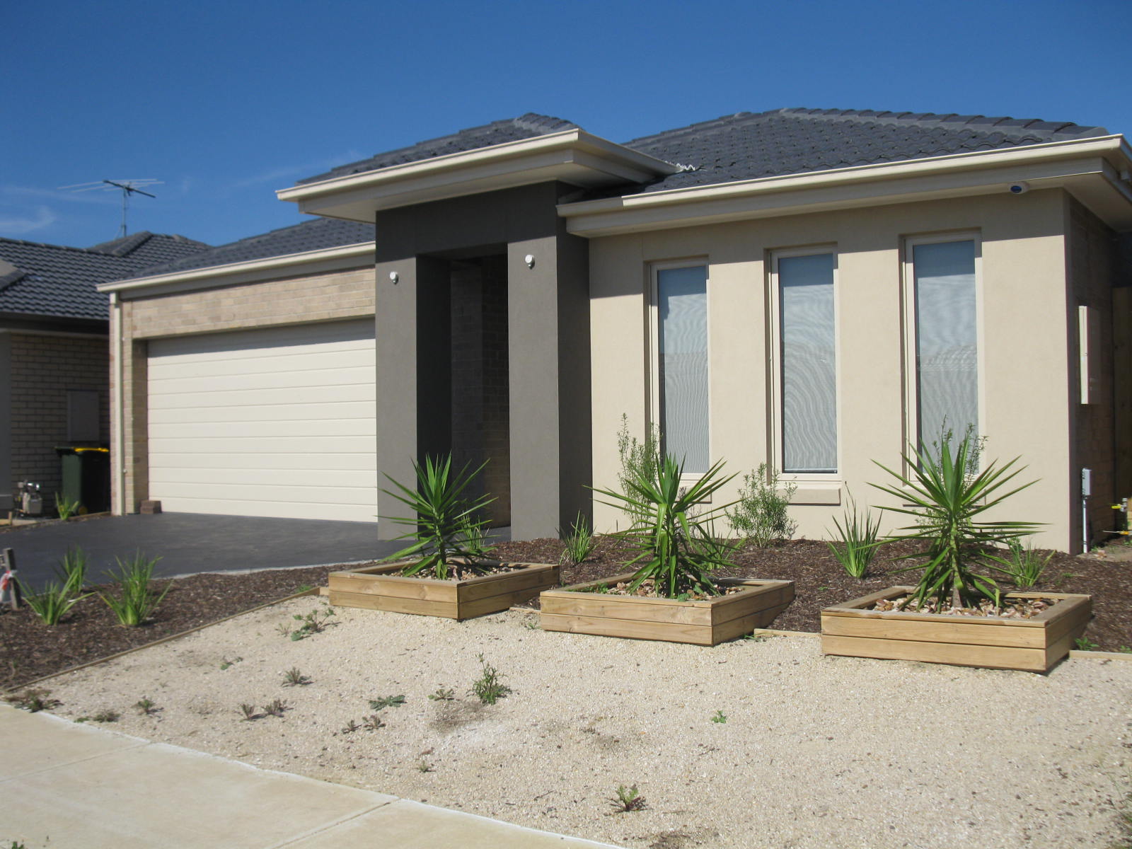 9 BOXGRASS STREET, POINT COOK, 3030