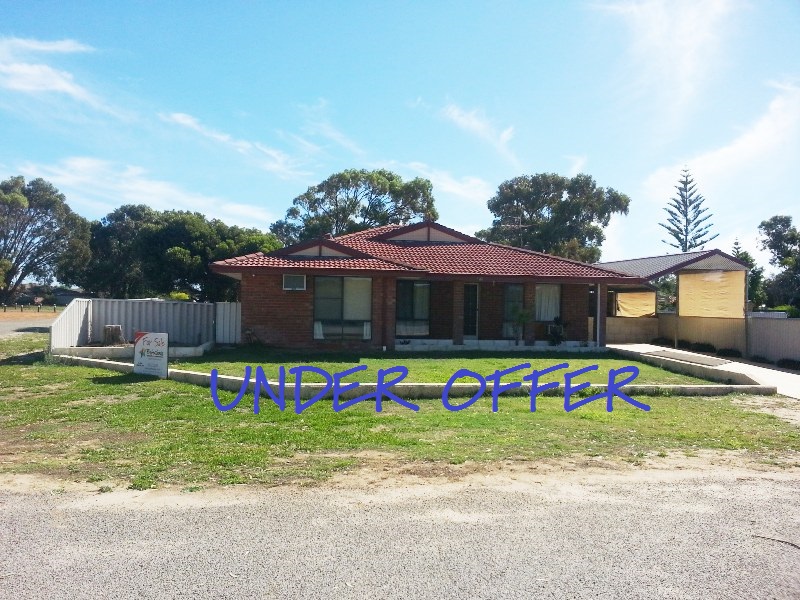 1 BANKSIA CLOSE, LEEMAN, 6514