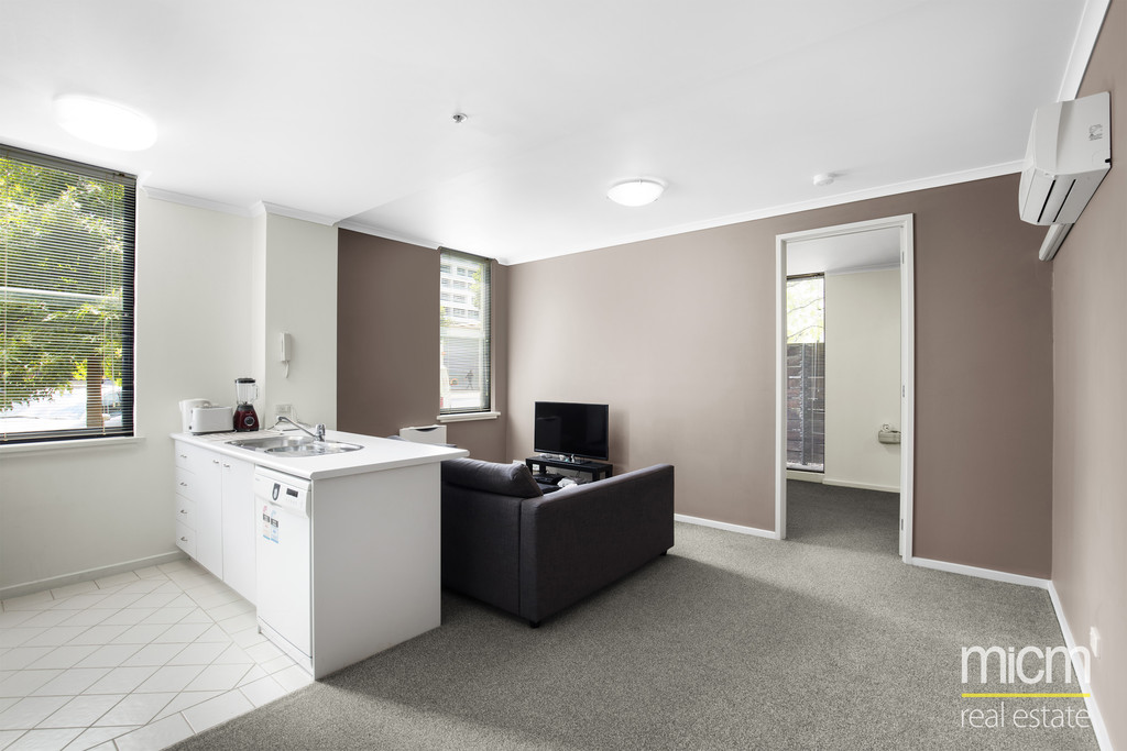 1/69 DORCAS STREET, SOUTH MELBOURNE, 3205