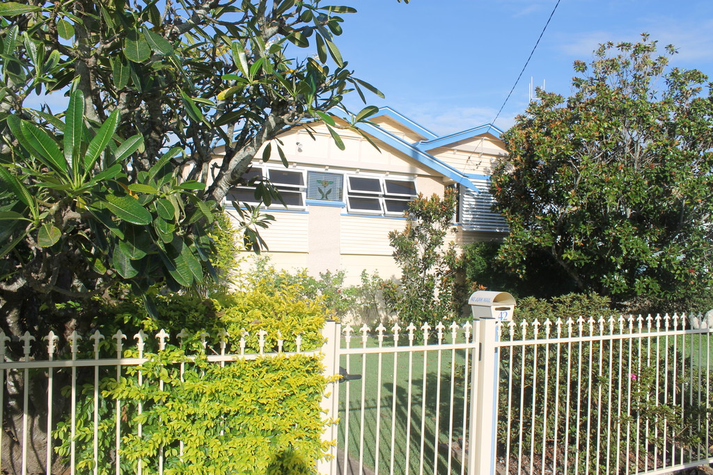 42 MULGRAVE STREET, BUNDABERG WEST, 4670