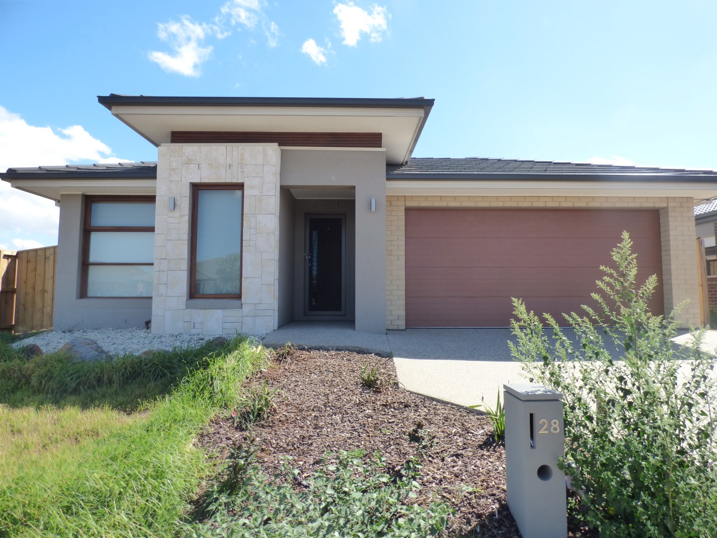 28 KURRALI CRESCENT, WERRIBEE, 3030
