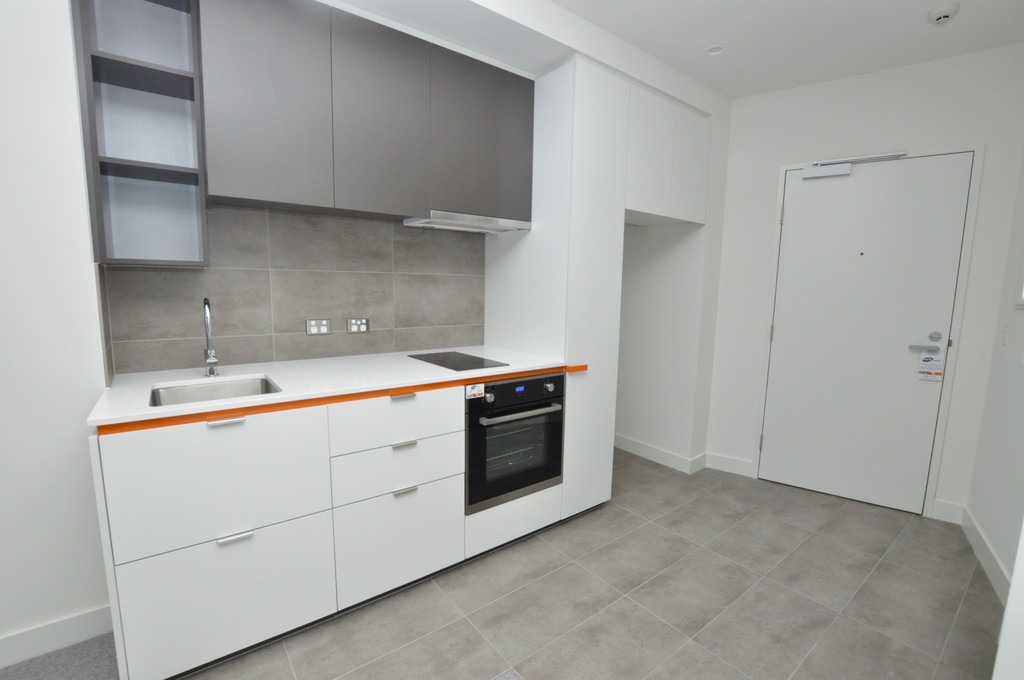 303/28-44 BOUVERIE STREET, CARLTON, 3053