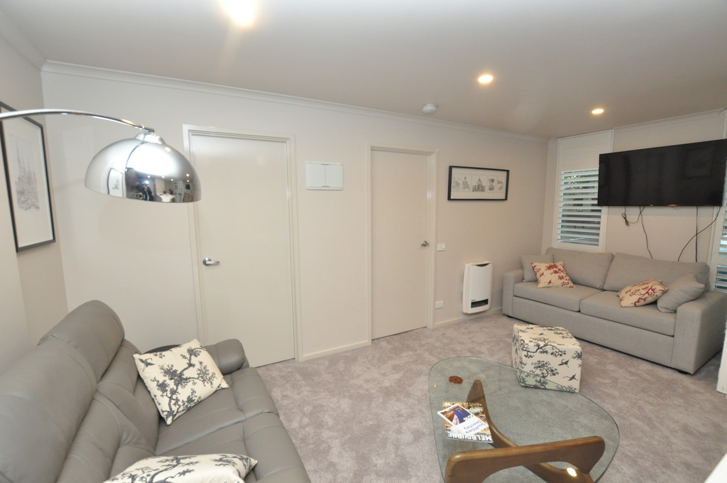 REF 24071/30 KAVANAGH STREET, SOUTHBANK, 3006