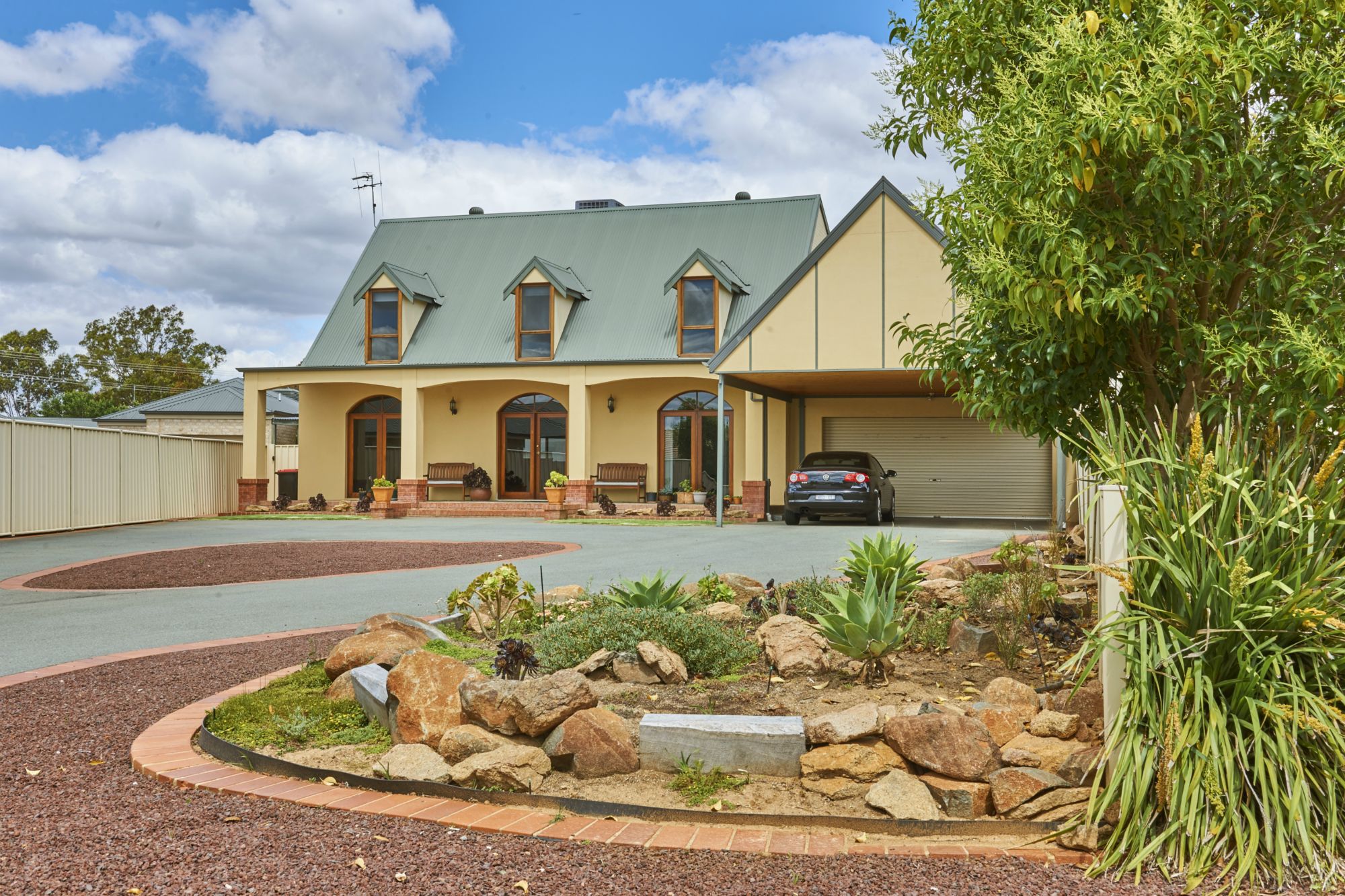 6 GREENCASTLE COURT, MOOROOPNA, 3629
