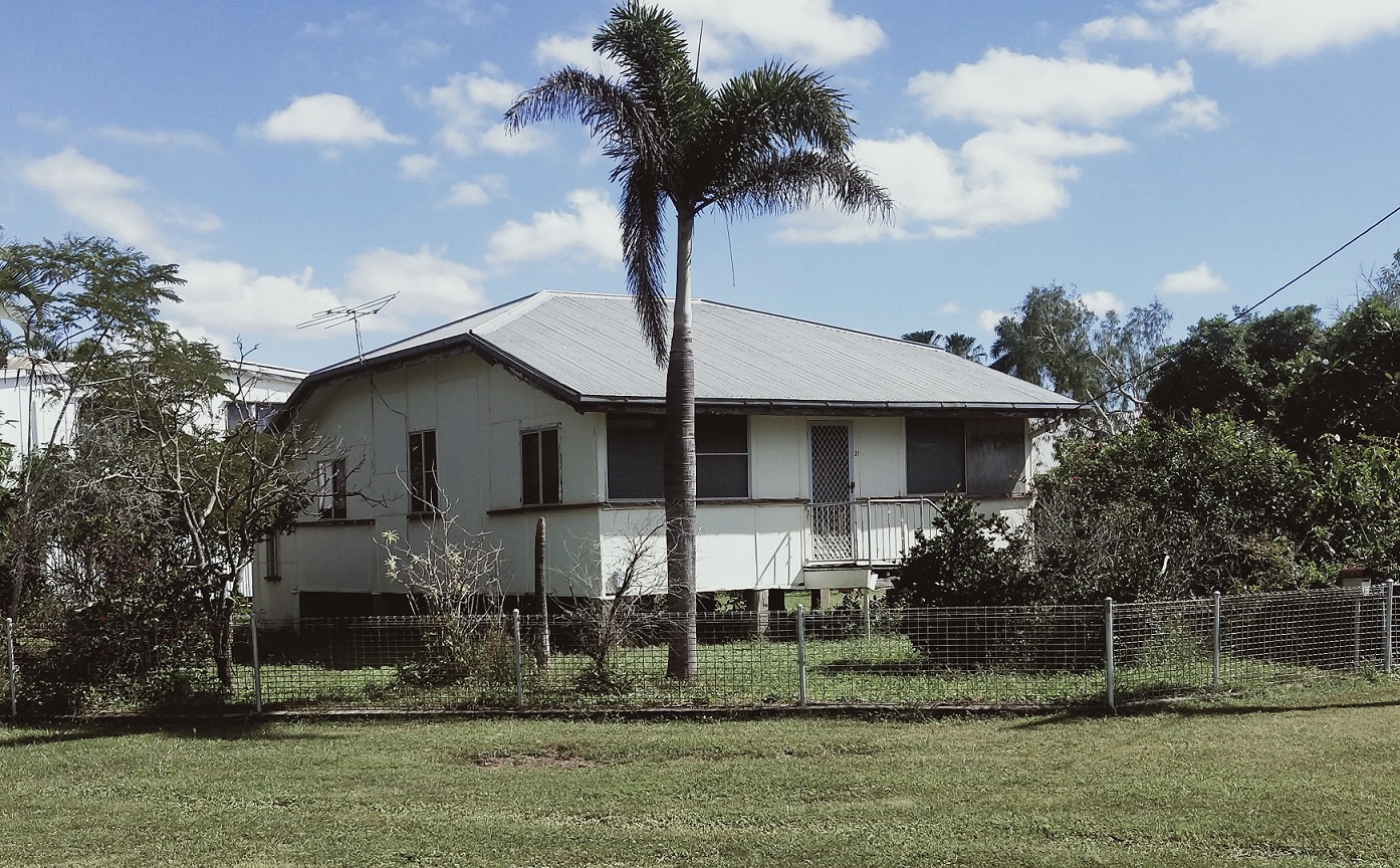 21 TOBRUK STREET, GULLIVER, 4812