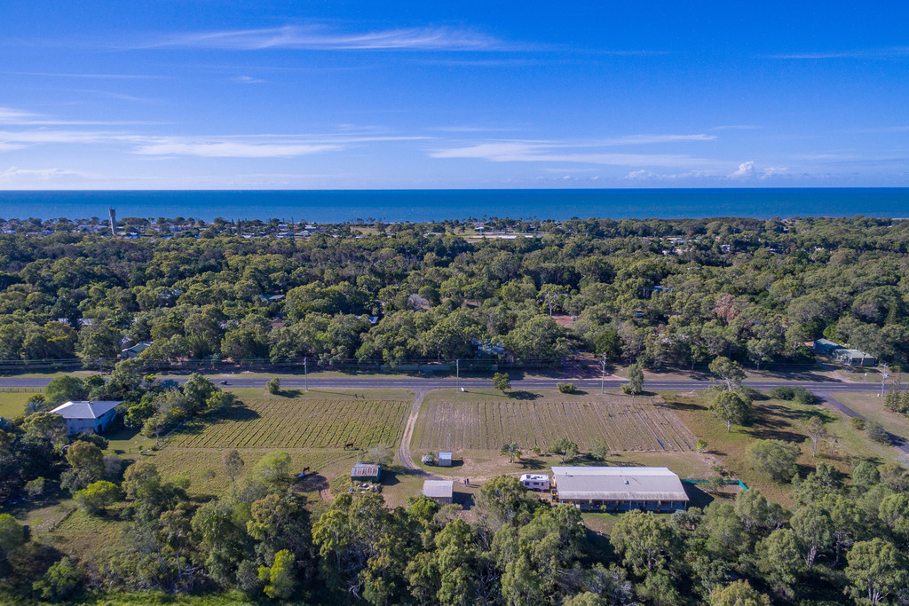 147 MURDOCHS ROAD, MOORE PARK BEACH, 4670