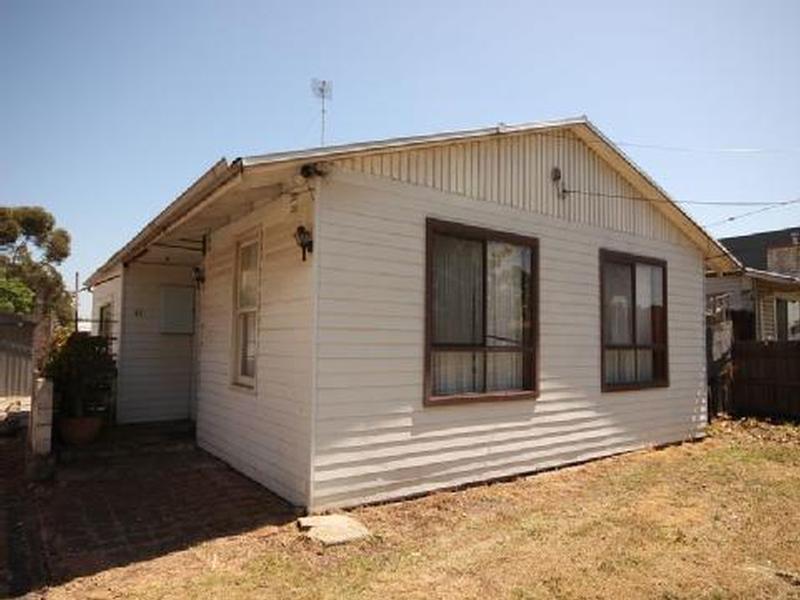 27 VINE STREET, BRAYBROOK, 3019