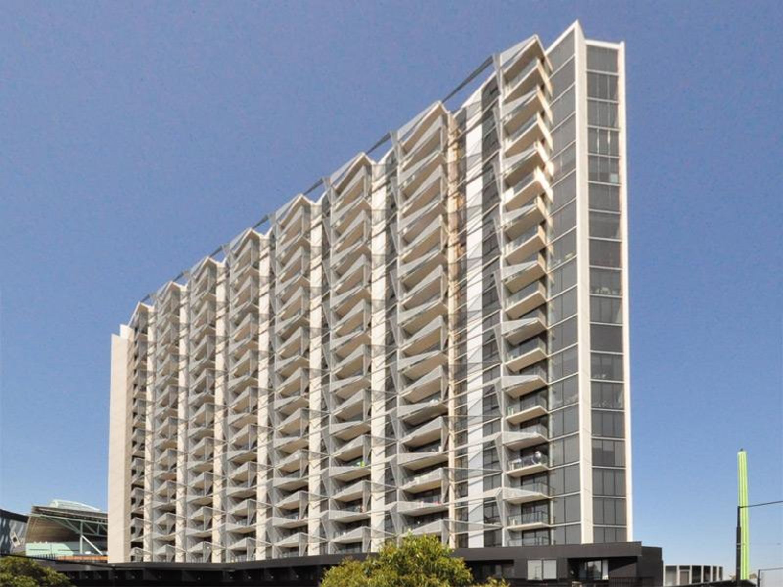 328/673 LA TROBE STREET, DOCKLANDS, 3008