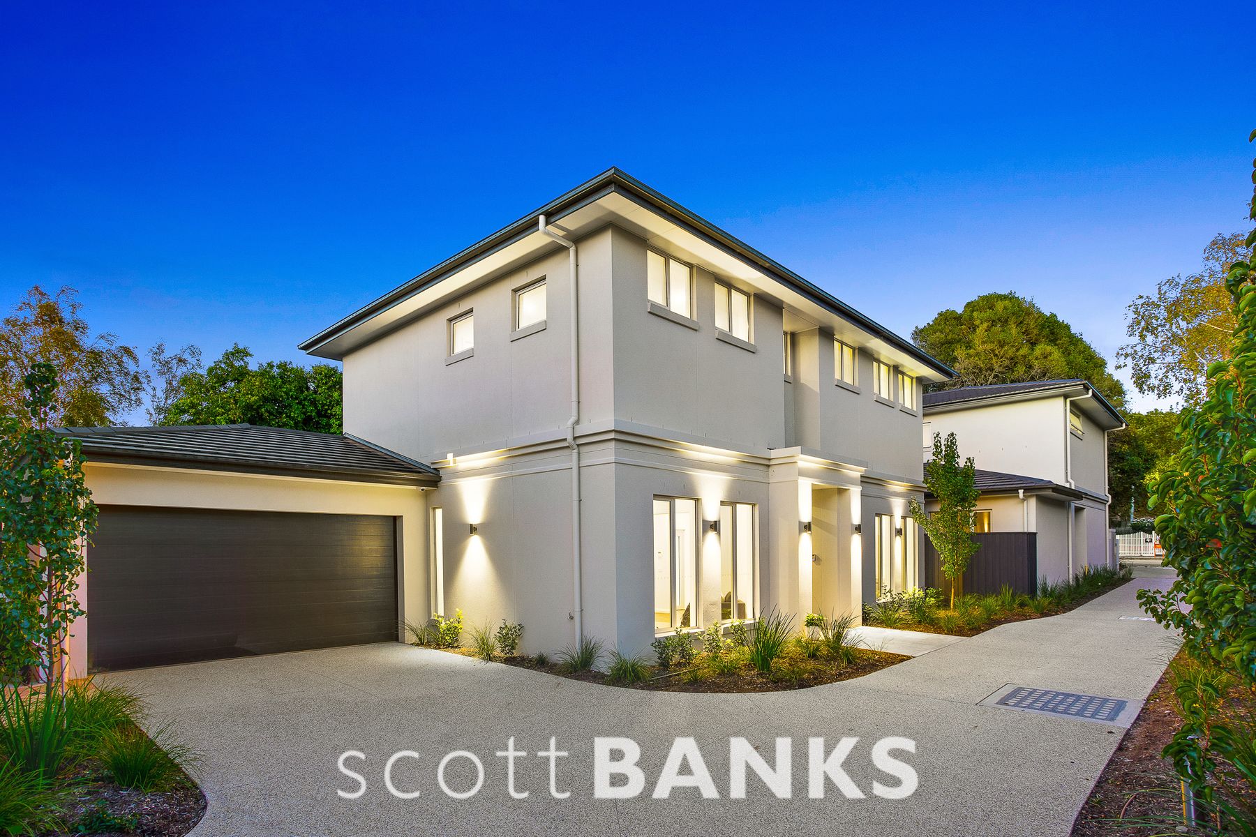 2/227 ORRONG ROAD, ST KILDA EAST, 3183