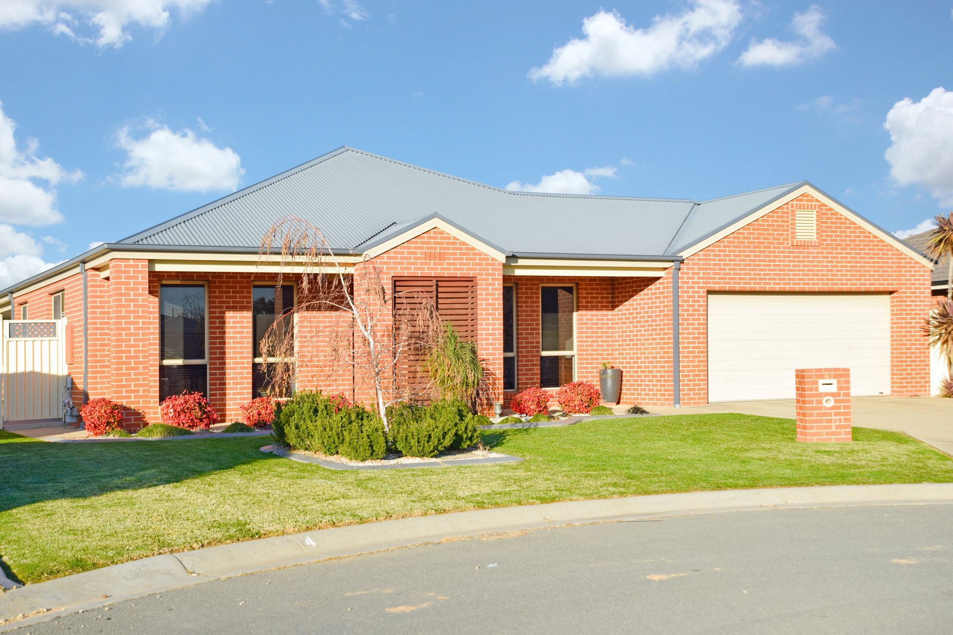 4 OPALITE COURT, MOOROOPNA, 3629