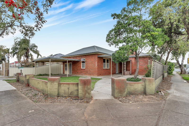 17 CHARRON ROAD, CROYDON PARK, 5008