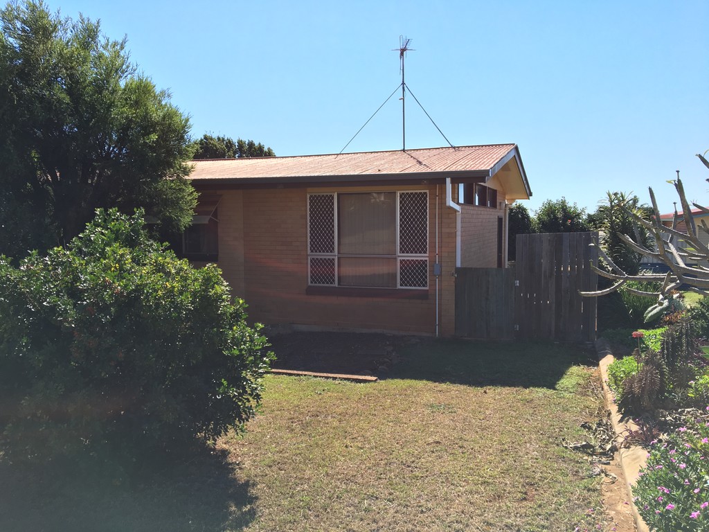 9 REHBEIN AVENUE, QUNABA, 4670