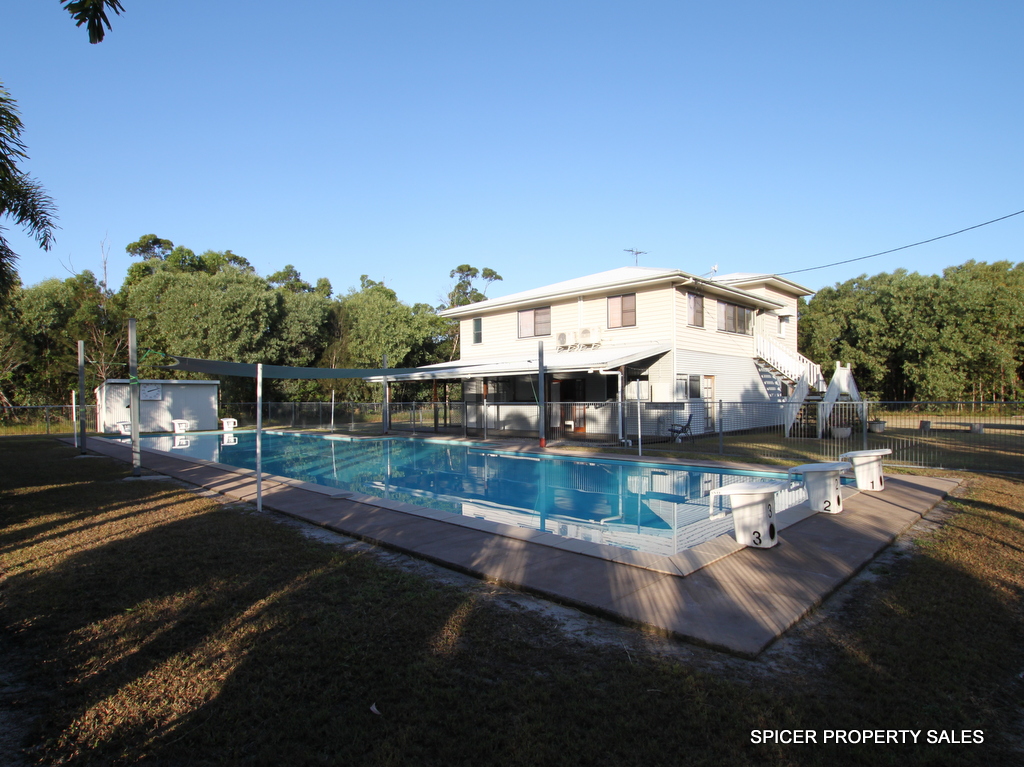 851 MURDERING POINT ROAD, KURRIMINE BEACH, 4871