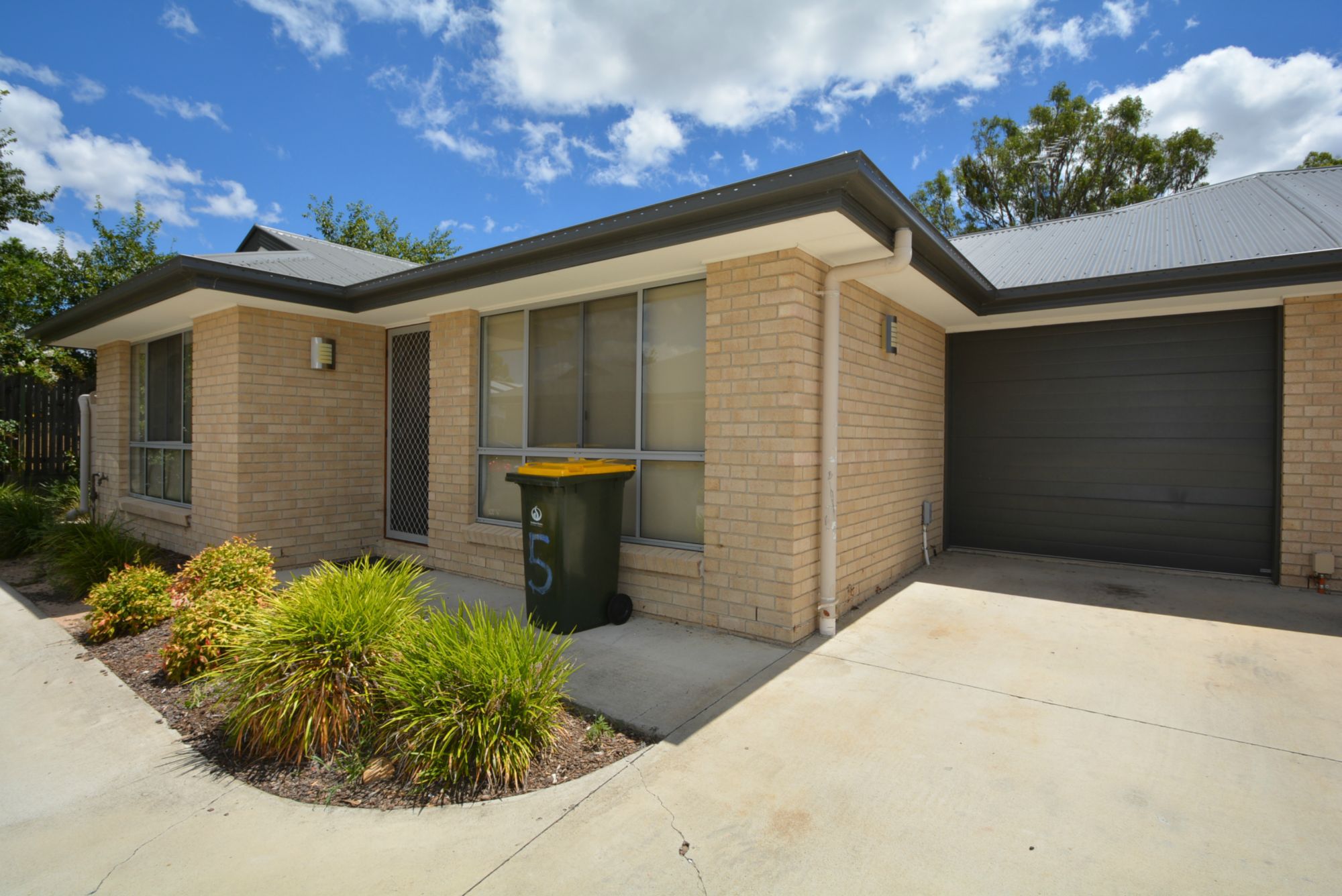 5 - 208 WOOD STREET, WARWICK, 4370