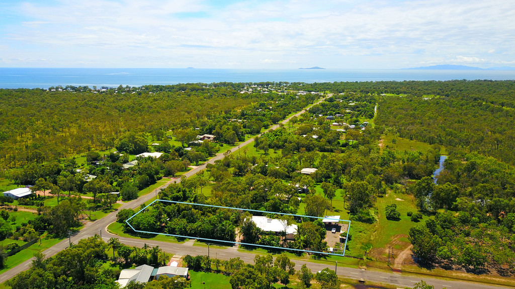 54 MYSTIC AVENUE, BALGAL BEACH, 4816